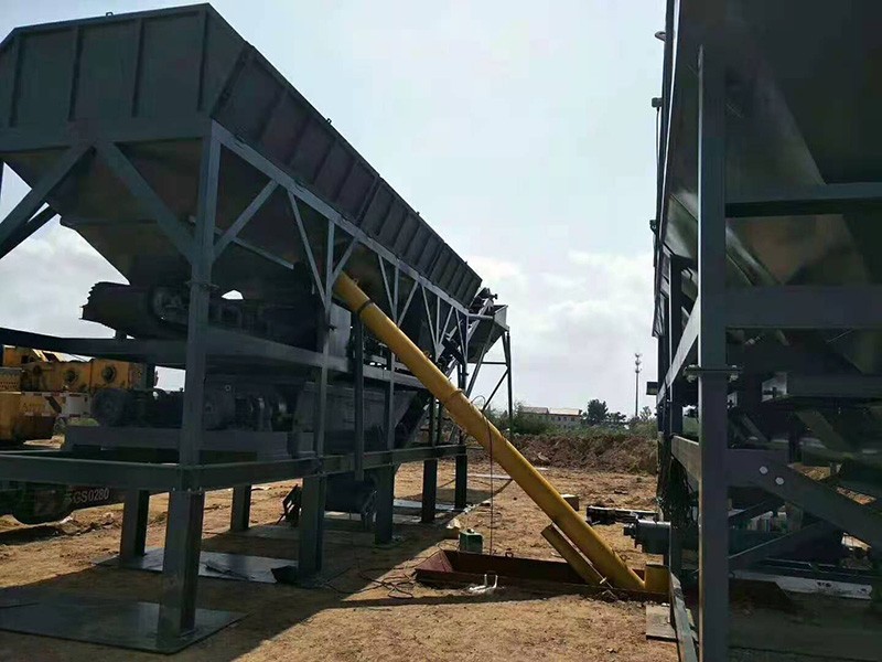 免基礎移動式穩(wěn)定土拌合站